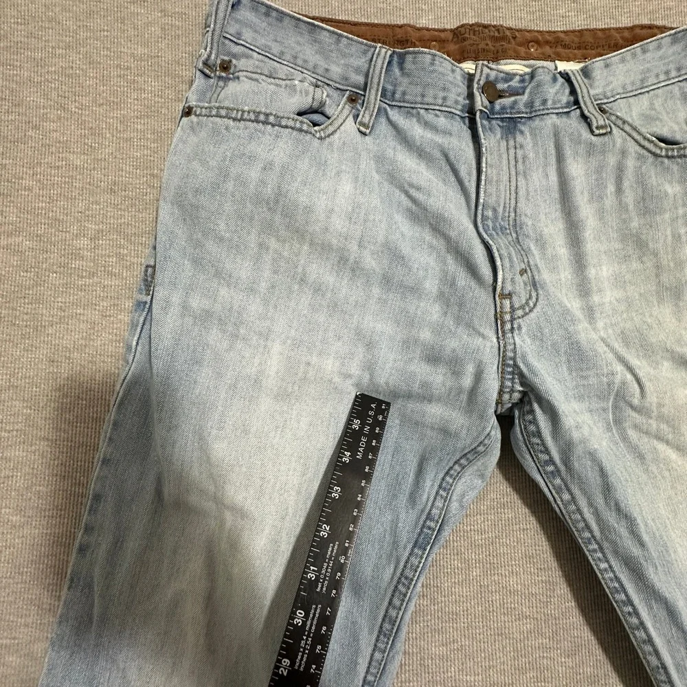 Levis Signature Authentics Light Wash Distressed Low Bootcut Jeans Mens 36x30